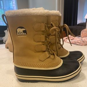 Sorel Caribou Boots